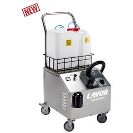 Dampfreiniger mit 9bar Druck und 175°